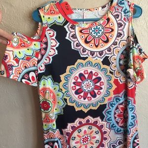 Gorgeous cold shoulder